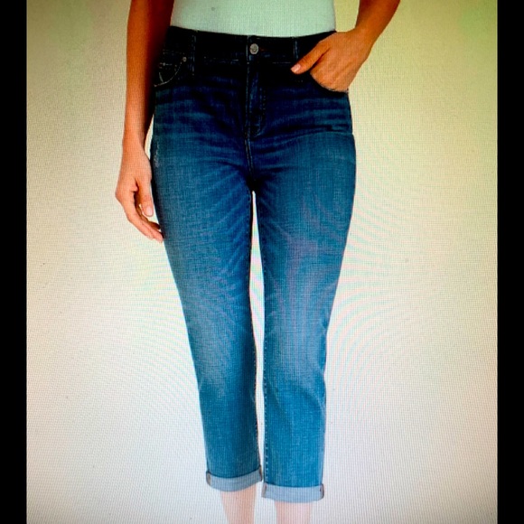 Chico's Denim - CHICOS GIRLFRIEND CROP JEANS SIZE 0 MISSES 4 NWT!